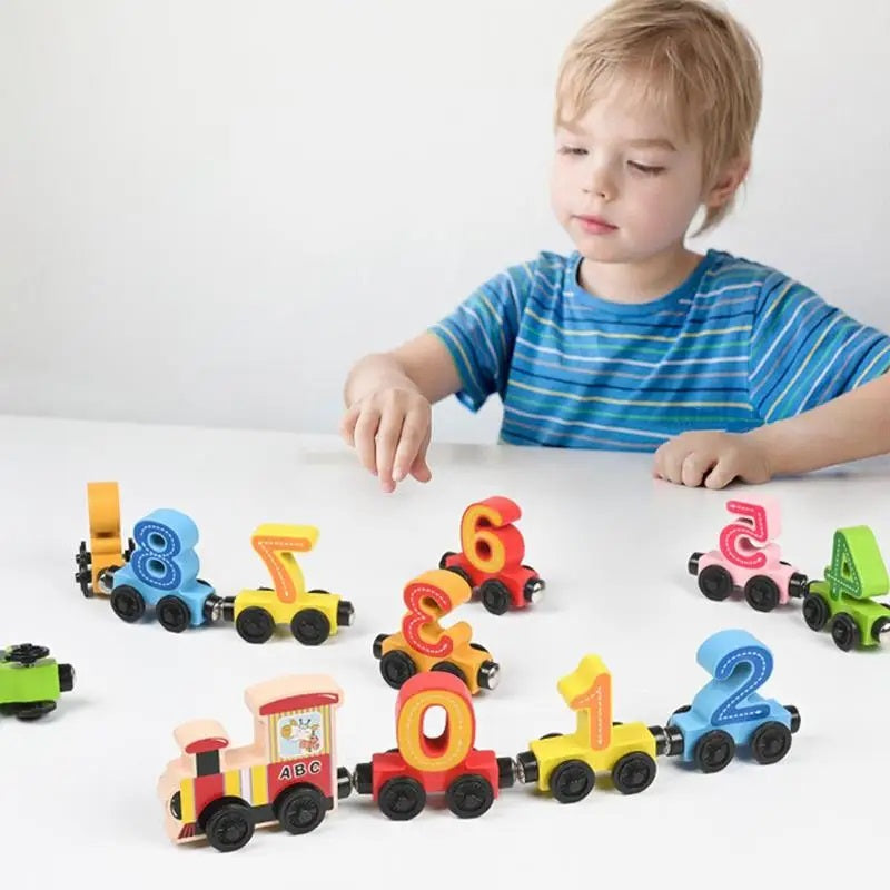 🚂 🚂 Train en Bois Magnétique - Ensemble de 12 Pièces (2+ Ans) | Jouet Éducatif et Sécurisé pour Enfants | Cadeau Idéal 🎁